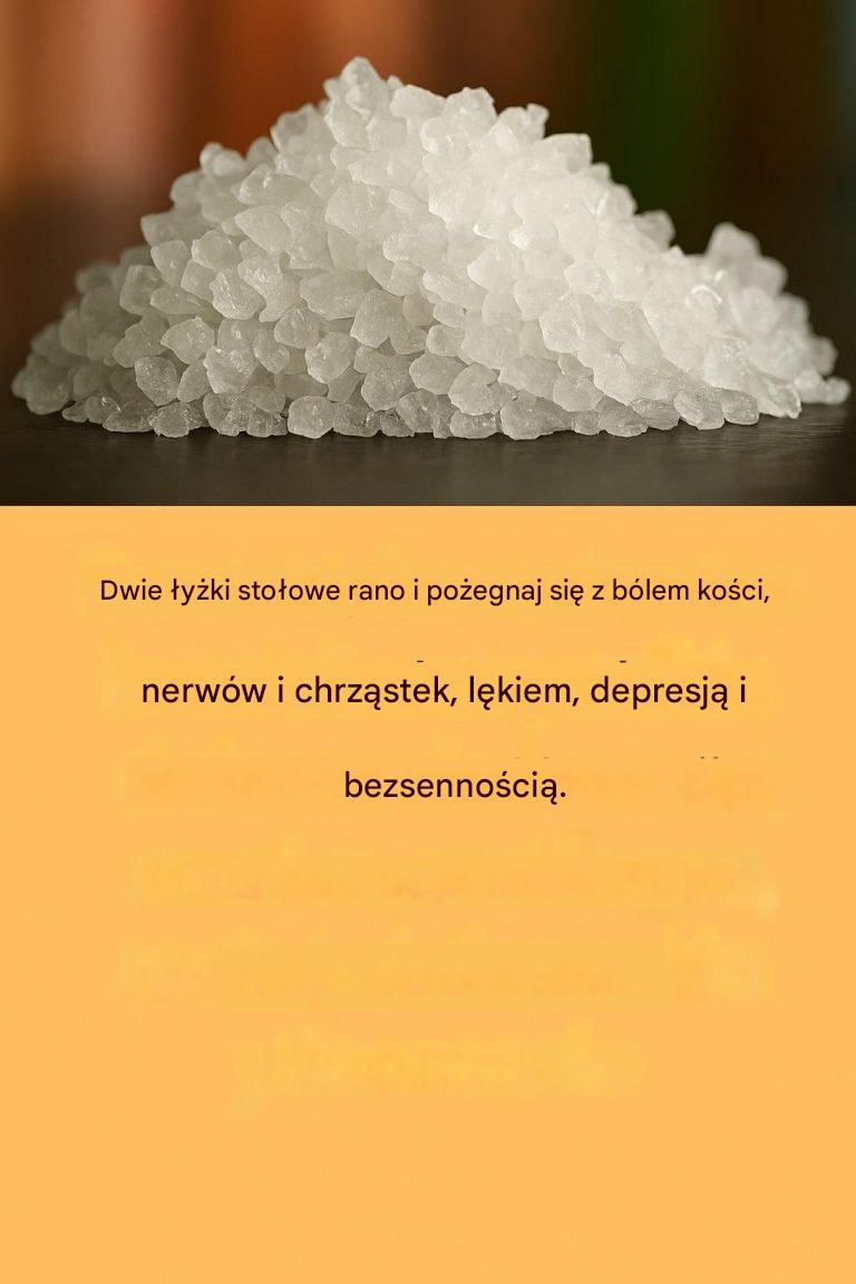 Relaksujący napar z cynamonu, liścia laurowego i rumianku, który pomaga w walce ze stresem i bezsennością