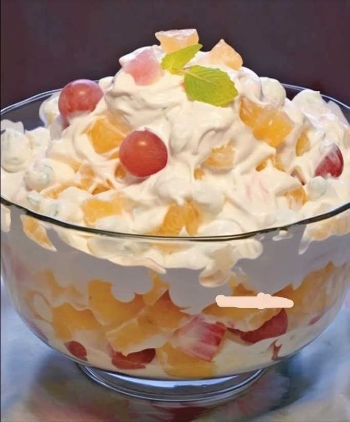 Nie ma nic lepszego niż sałatka Ambrosia mojej babci! Moja babcia robi najlepsze!
