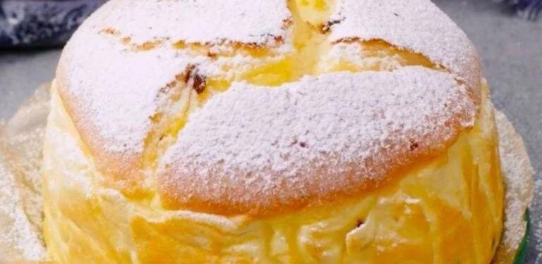 Ciasto jogurtowe: wilgotne i budyniowe w kilku prostych krokach!
