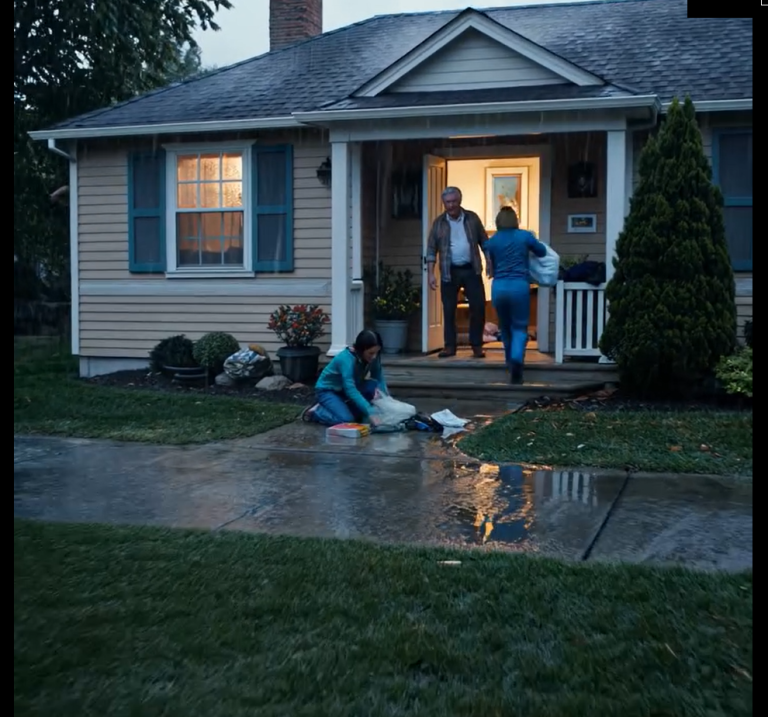 Noc, w którą straciłam pracę, tata nazwał mnie nieudacznikiem, a mama wyrzuciła mnie z domu – wkrótce tego pożałowali