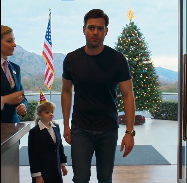 Samotnemu ojcu odmówiono pokoju we własnym hotelu — natychmiast odwrócił sytuację!