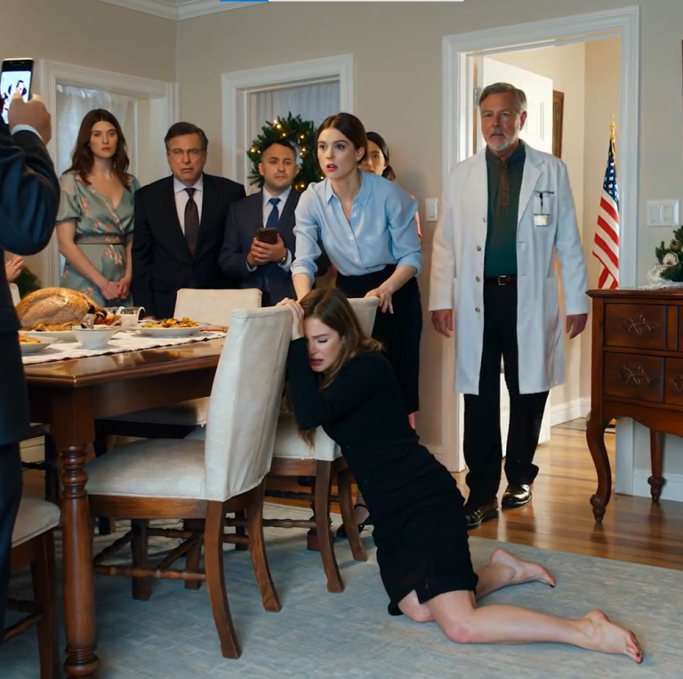 Moja siostra wypchnęła mnie z wózka inwalidzkiego podczas kolacji z okazji Święta Dziękczynienia. „Przestań udawać, żeby zwrócić na siebie uwagę” – krzyknęła, a wszyscy się śmiali. Nie wiedzieli, że mój lekarz stał tuż za nimi i NAGRYWAŁ CAŁE ZDARZENIE.