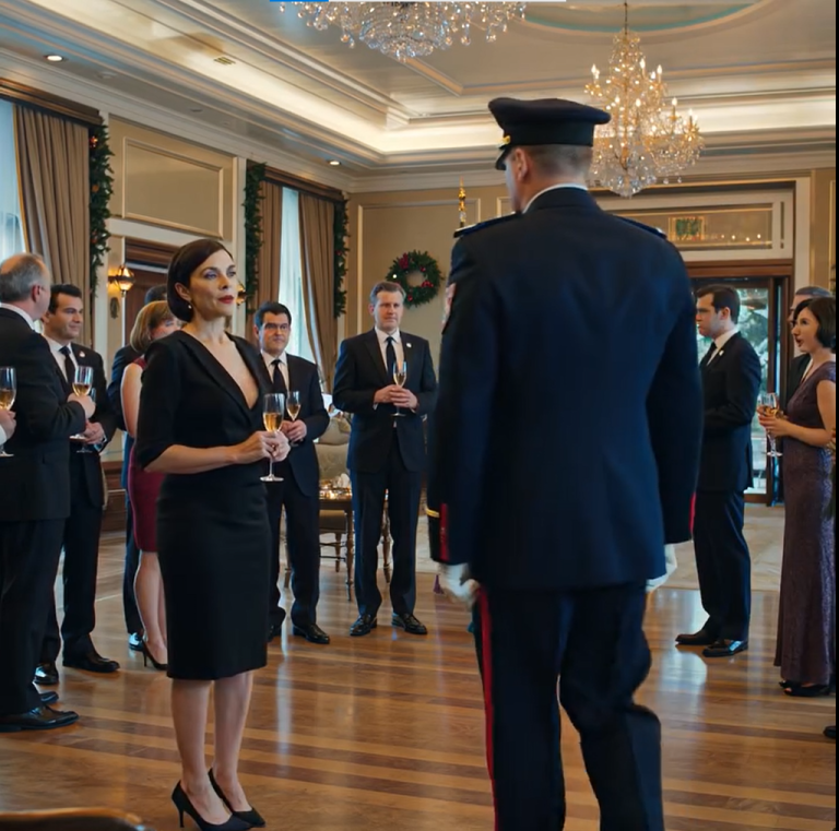 Na gali u mojego brata przedstawił mnie z nonszalanckim śmiechem: „Moja siostra dostarcza paczki z Amazon”. Jego prezes poklepał mnie po ramieniu i powiedział: „Uczciwa robota”, po czym się odwrócił. Kilka minut później drzwi sali balowej się otworzyły. Do środka wszedł oficer, zatrzymał się i zasalutował. „Generale Jabłoński, pański pojazd jest gotowy, proszę pani”. W sali zapadła całkowita cisza, gdy wszyscy zdali sobie sprawę, że mówi do mnie. Mój identyfikator mówił wszystko: Armia USA. Tylko się uśmiechnąłem. „No cóż, mój „Amazon” jest tutaj”.