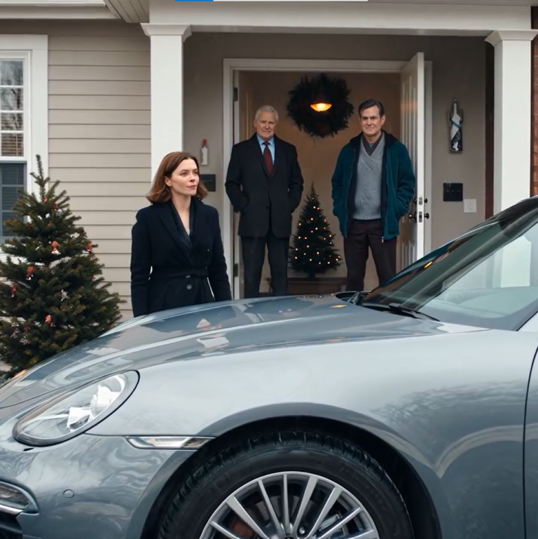 W dniu mojego ślubu trzy puste miejsca mówiły wszystko. Dwa lata później ci sami ludzie domagali się dostępu do mojego sukcesu. Nazywali to rodzinnym obowiązkiem. Ja nazywałem to manipulacją – i ostatecznie z tym skończyłem. ONI CHCIELI PIENIĘDZY, A JA WYCIĄGNĄŁEM IM KONSEKWENCJE.