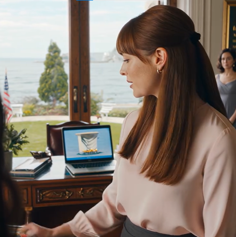 Siostra napisała: „Proszę, nie bądź na moich zdjęciach ślubnych”. Odpowiedziałem: „Rozumiem”. Poprosiłem o zwrot 85 000 dolarów, które pokryłem za miejsce. Godzinę później REZERWACJA ZOSTAŁA WSTRZYMANA…