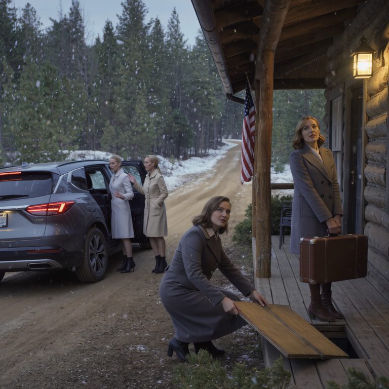 Moja córka odziedziczyła 6 milionów dolarów i poprosiła mnie o wyprowadzkę, mówiąc: „Powinieneś zostać w domku”. Zostałem bez żadnego innego miejsca, tylko z podniszczoną chatą. Kilka dni później… Odkryłem Sekret, Który ZMIENIŁ WSZYSTKO.