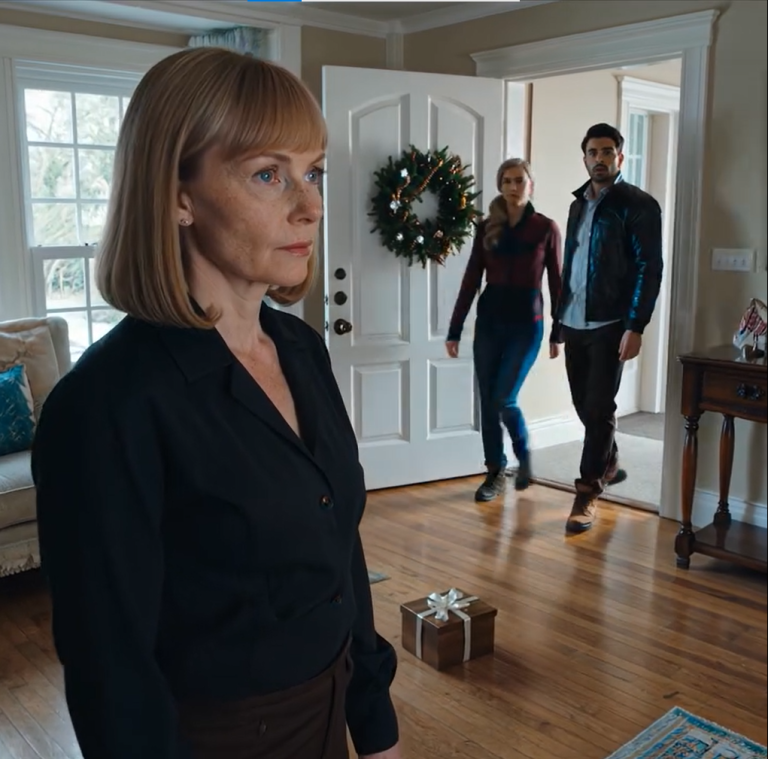 Dzień przed ślubem mojej córki powiedziała: „Chcesz mi dać prezent? Proszę, zniknij z mojego życia. Nie jesteś mamą, której teraz potrzebuję”. Zrobiłam więc dokładnie to, o co prosiła. Po wystawieniu ich domu na sprzedaż i odwołaniu ślubu marzeń…